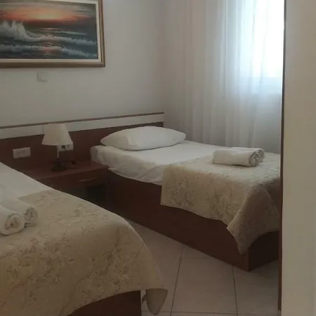 Casa de hóspedes Diklo Robert & Renata Zadar