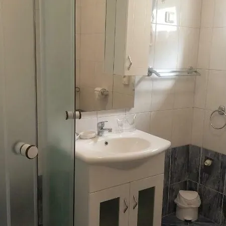 Diklo Robert & Renata Casa de hóspedes