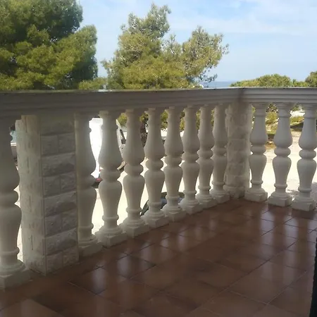 Diklo Robert & Renata 3*