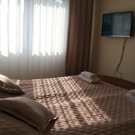 Diklo Robert & Renata 3*